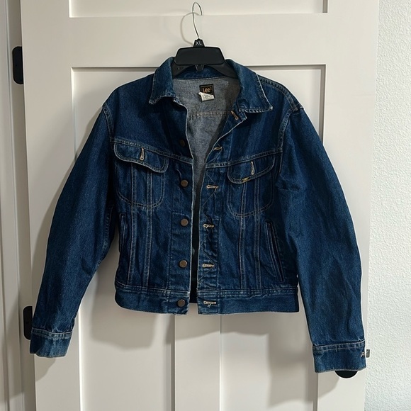Vintage Lee Women's 38 Button Front Jean Trucker Jacket Blue Denim Western Coat